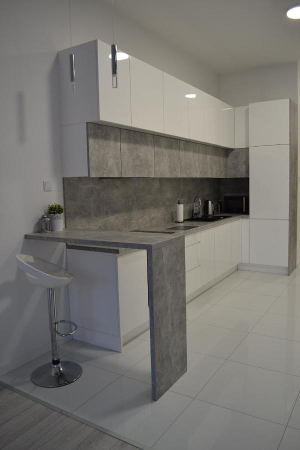 ウッチExclusive Loft Tymienieckiego Streetアパートメント エクステリア 写真
